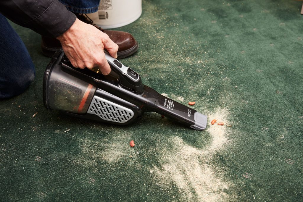 Ez Vac Pro – Effortlessly Tackle Tough Messes Anywhere